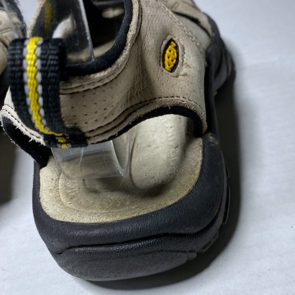 Keen Sz 7 Clearwater CNX Waterproof Hiking Sandals - Picture 10 of 16